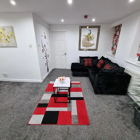 -f1-gh- Enjoy A Wonderful In Our Cosy Luxurious, Spacious Ground Floor Apartment, Free Parking, Free Wifi Leeds (West Yorkshire)